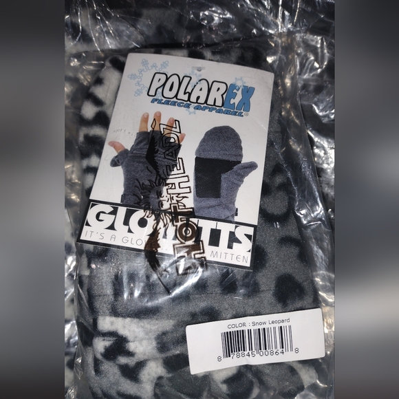 HotHeadz and PolarEx Mitten - Picture 4 of 4